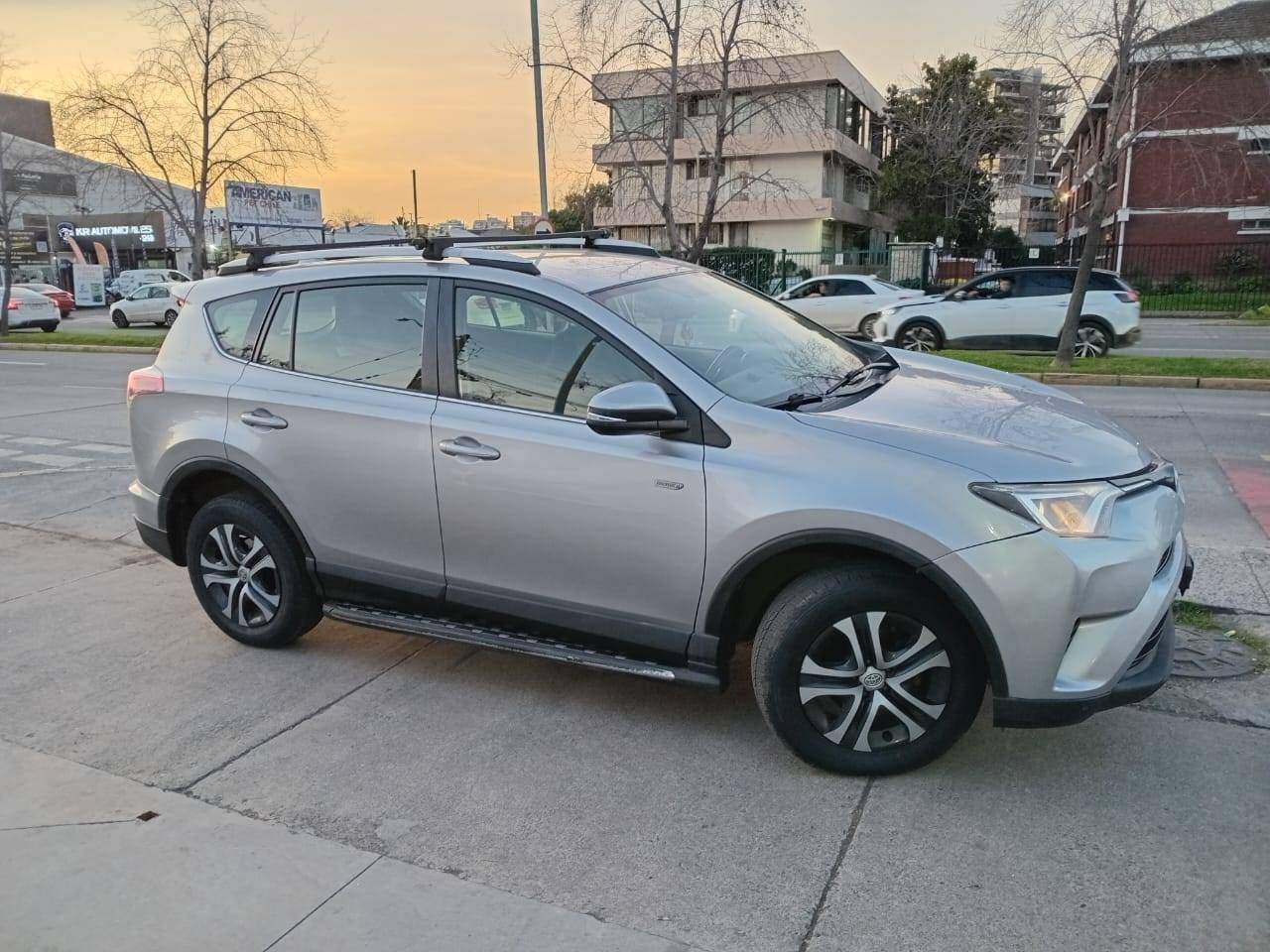 TOYOTA - 3