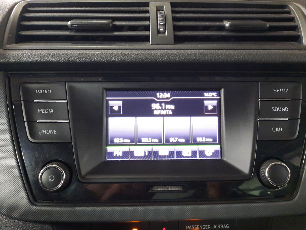 Škoda Fabia — foto 22 de 28