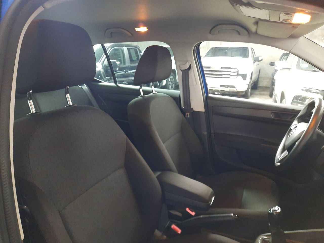Škoda Fabia — foto 8 de 28