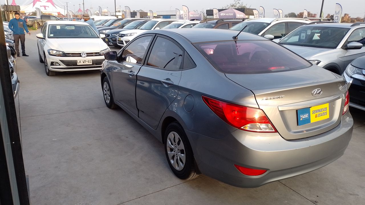 HYUNDAI - 6