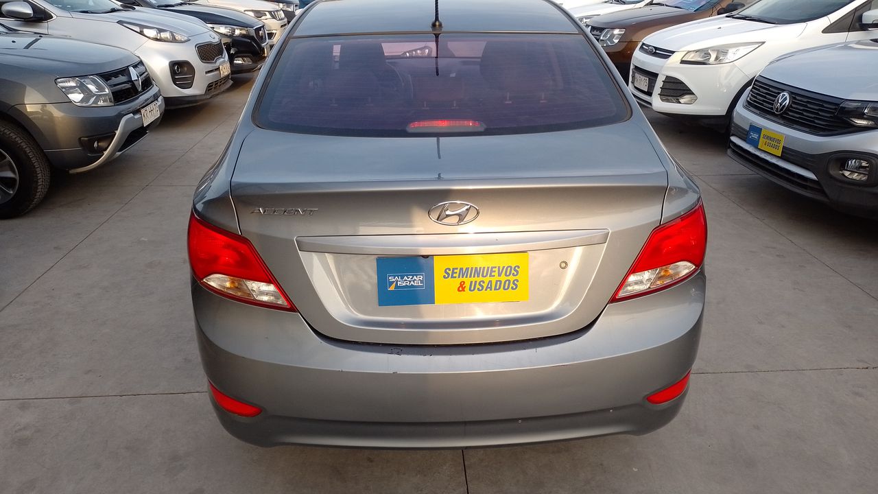 HYUNDAI - 8