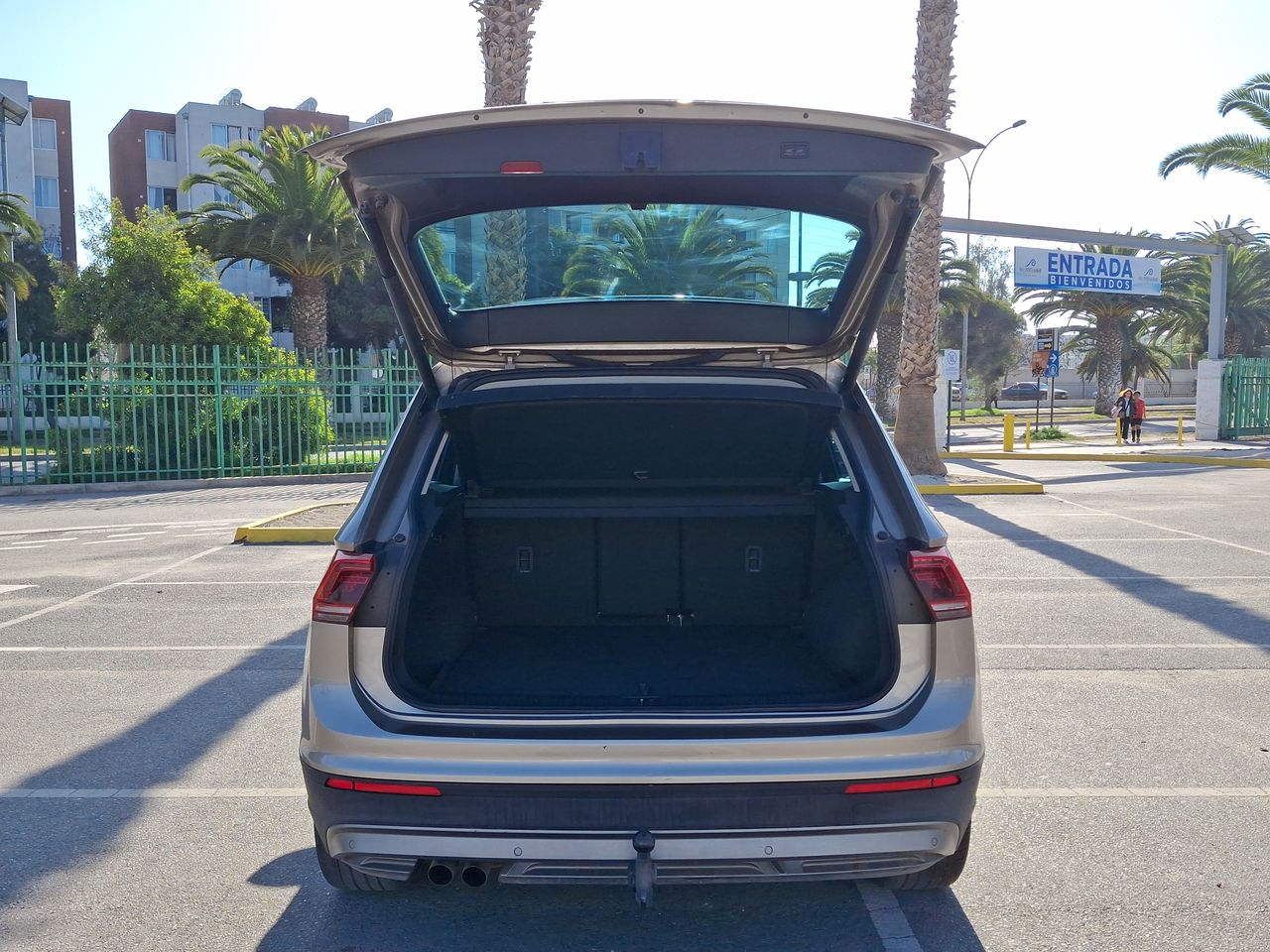 VOLKSWAGEN - 22