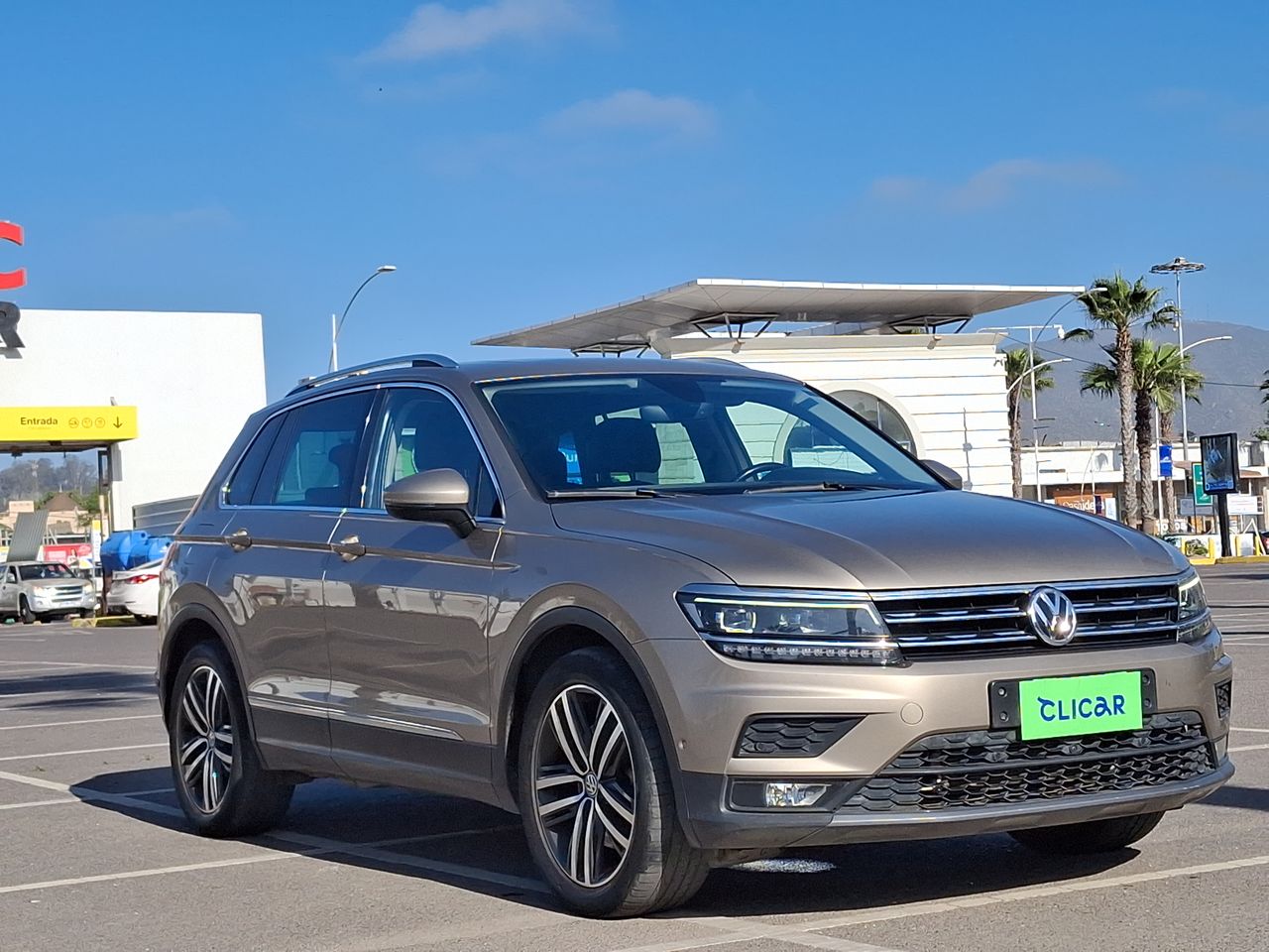 VOLKSWAGEN - 1