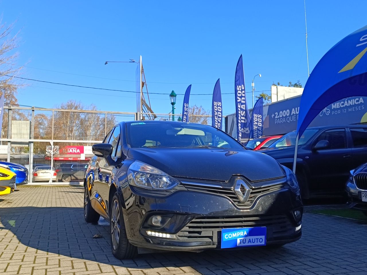 RENAULT - 1