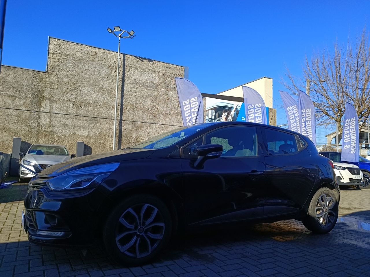 RENAULT - 3