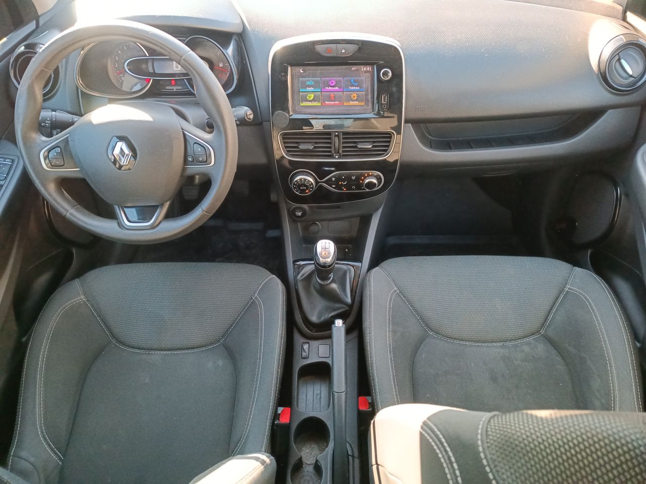 RENAULT - 9