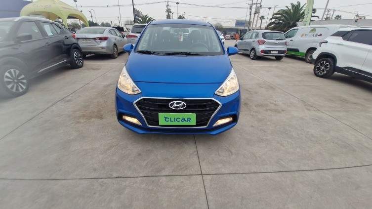 HYUNDAI - 2