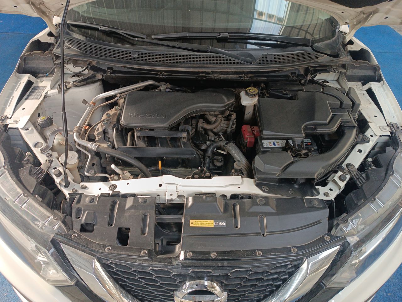 NISSAN - 18
