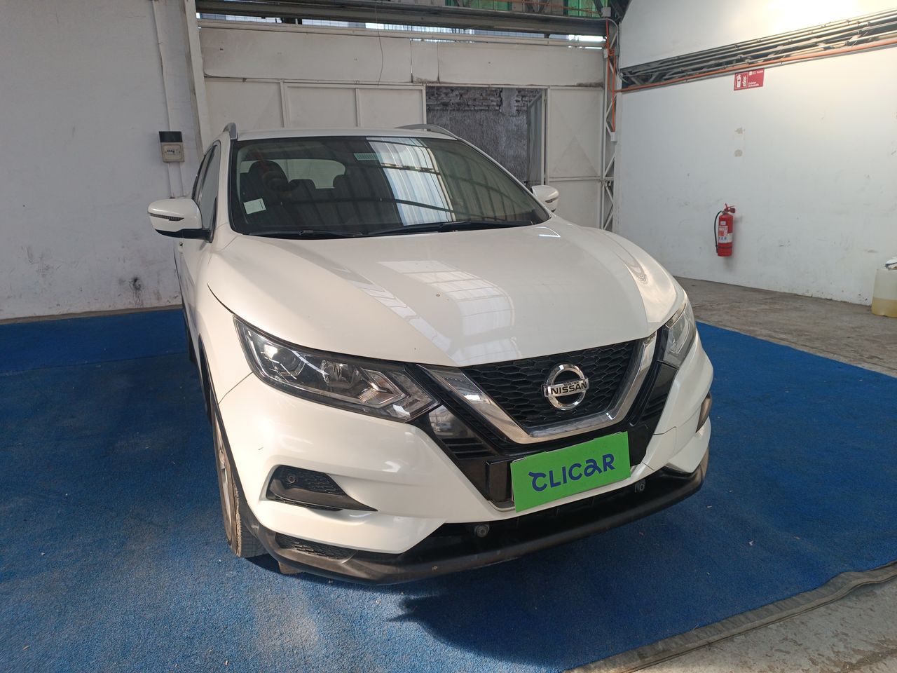NISSAN - 2