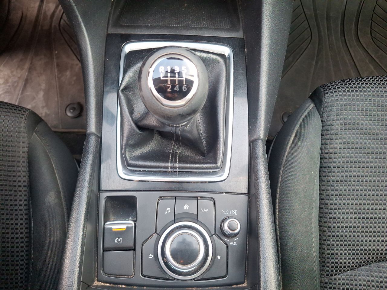 MAZDA - 30