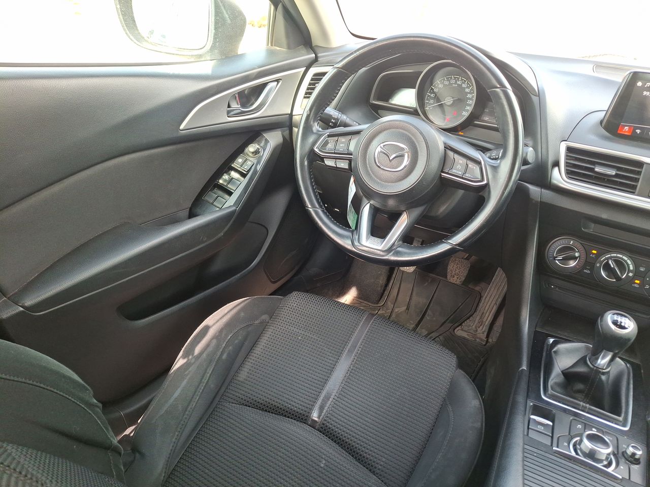 MAZDA - 16