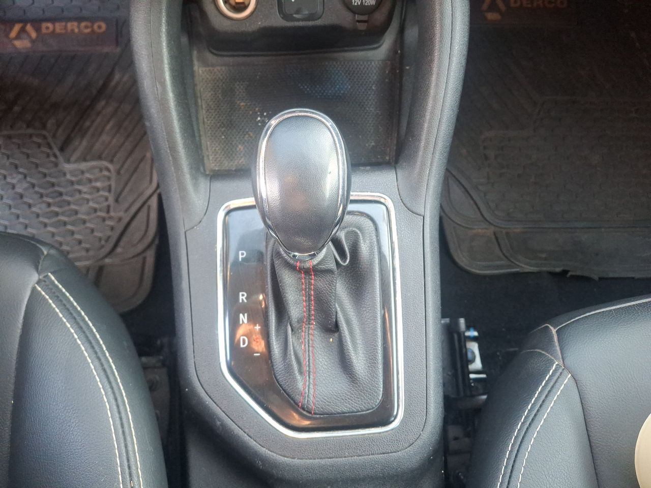 Changan Cs35 — foto 22 de 24