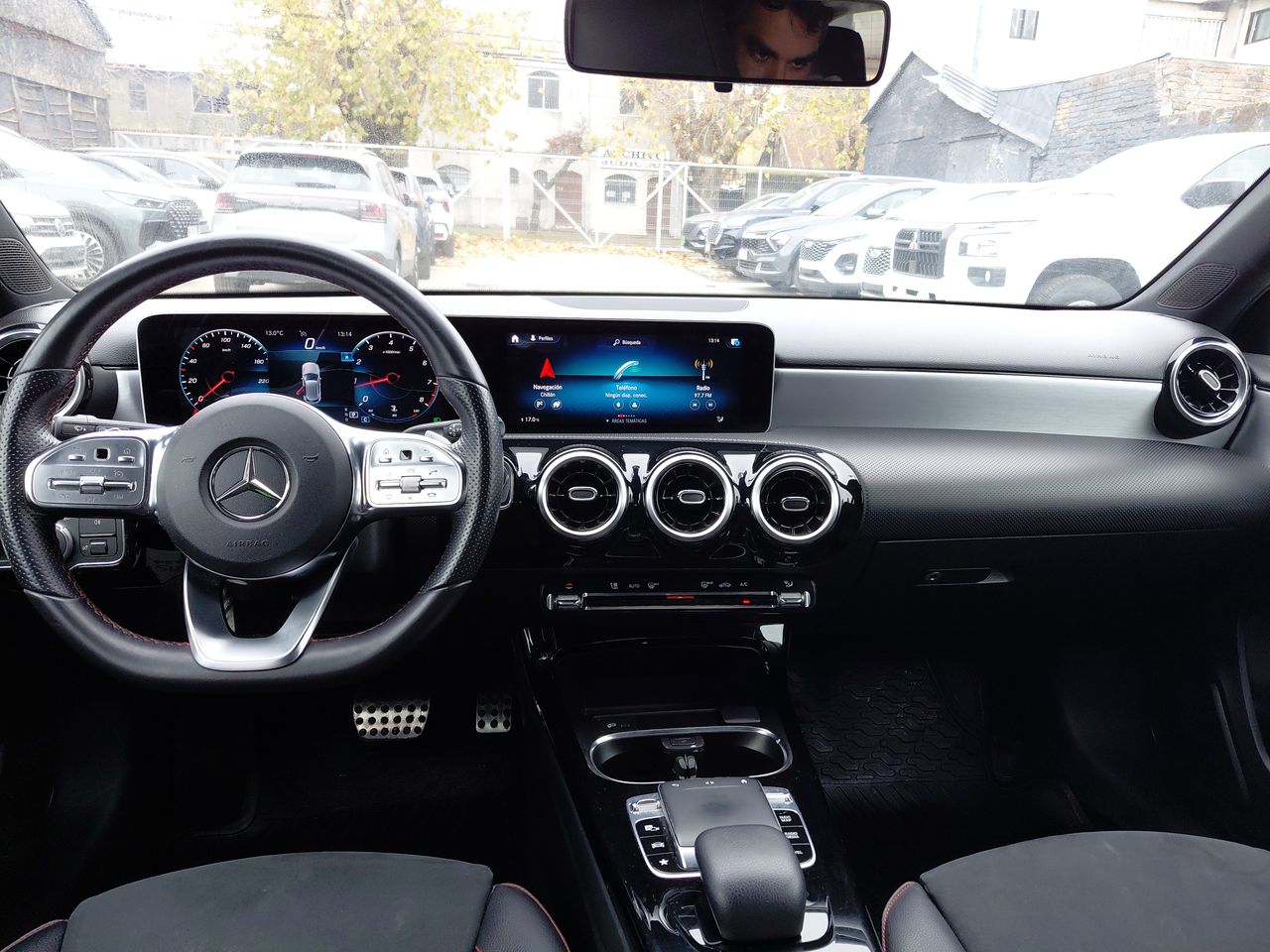 MERCEDES BENZ - 25