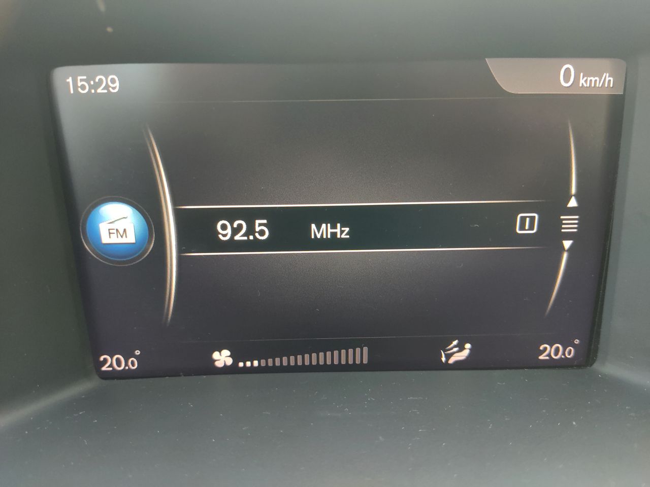 VOLVO - 33