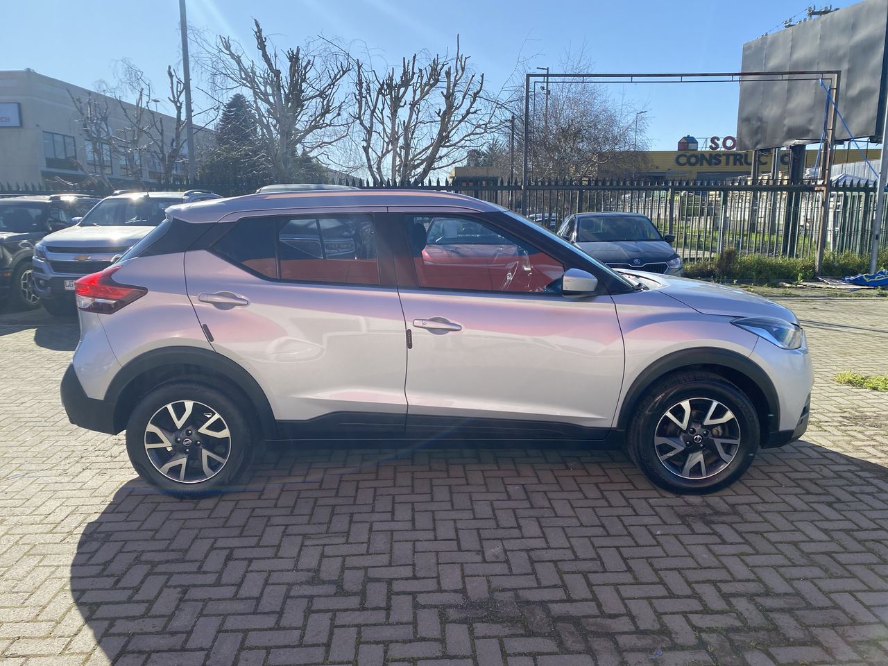 NISSAN - 8