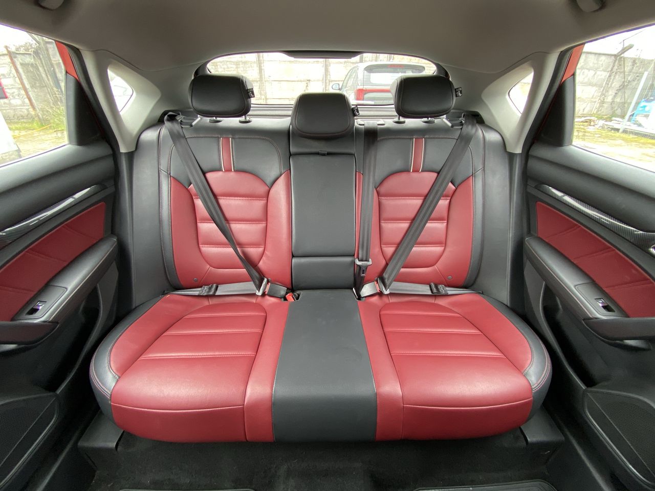 MG 6 — foto 6 de 29