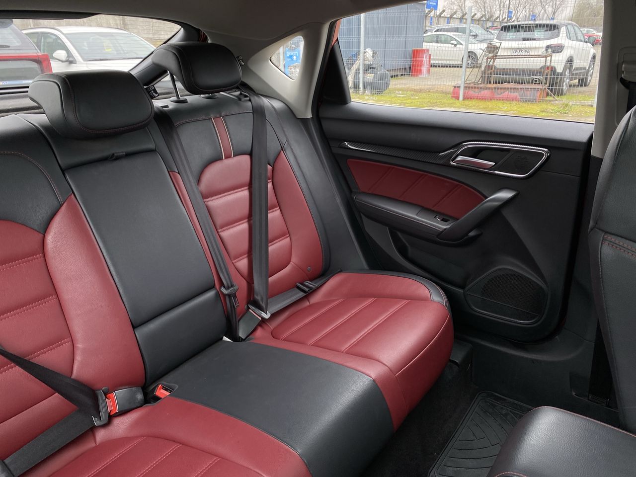 MG 6 — foto 7 de 29
