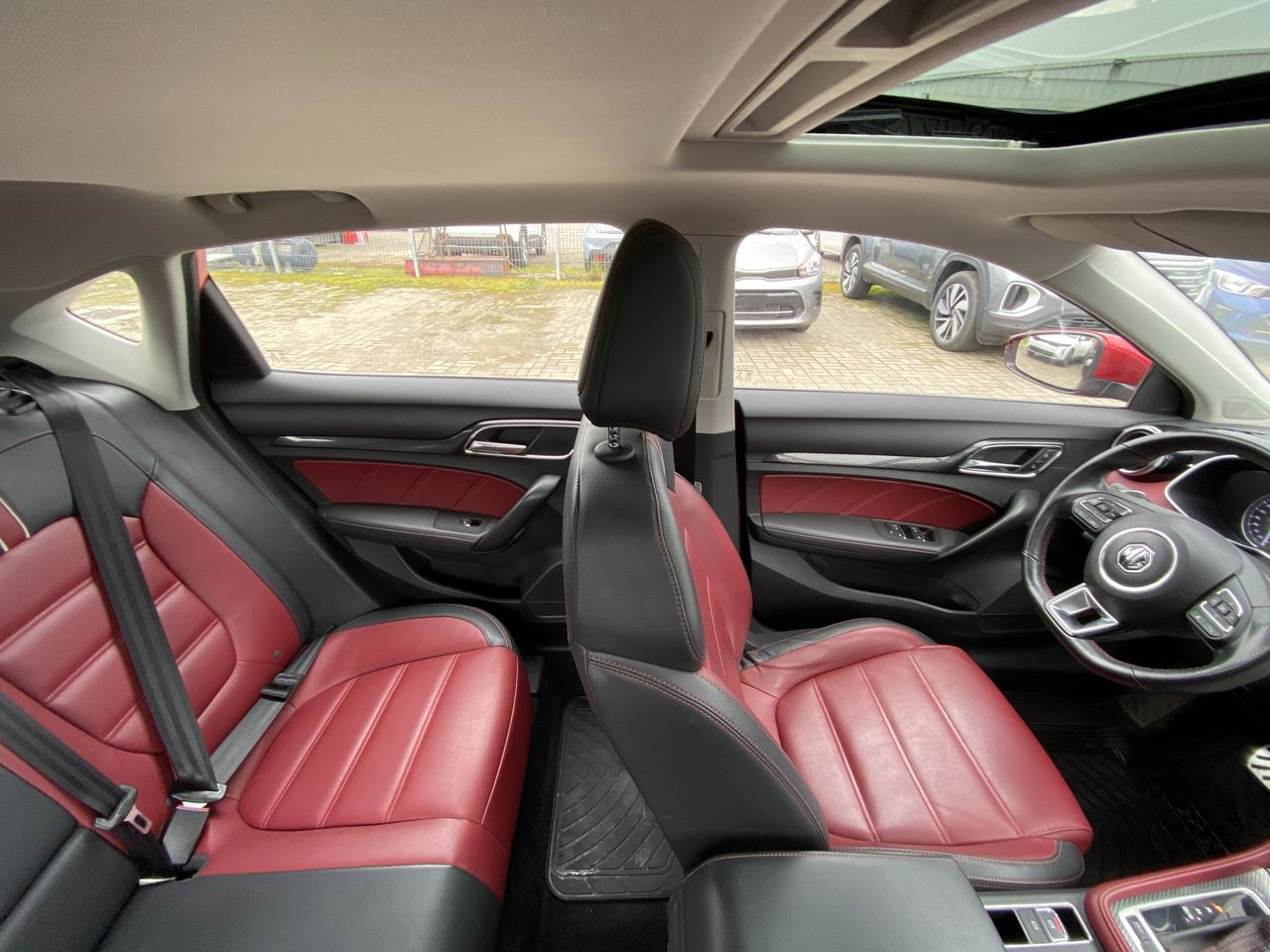 MG 6 — foto 8 de 29