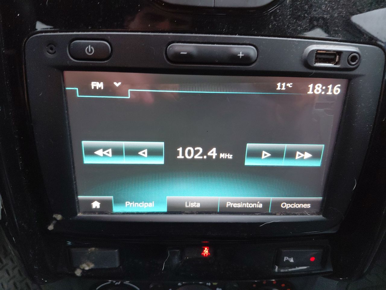 Renault Duster — foto 17 de 24