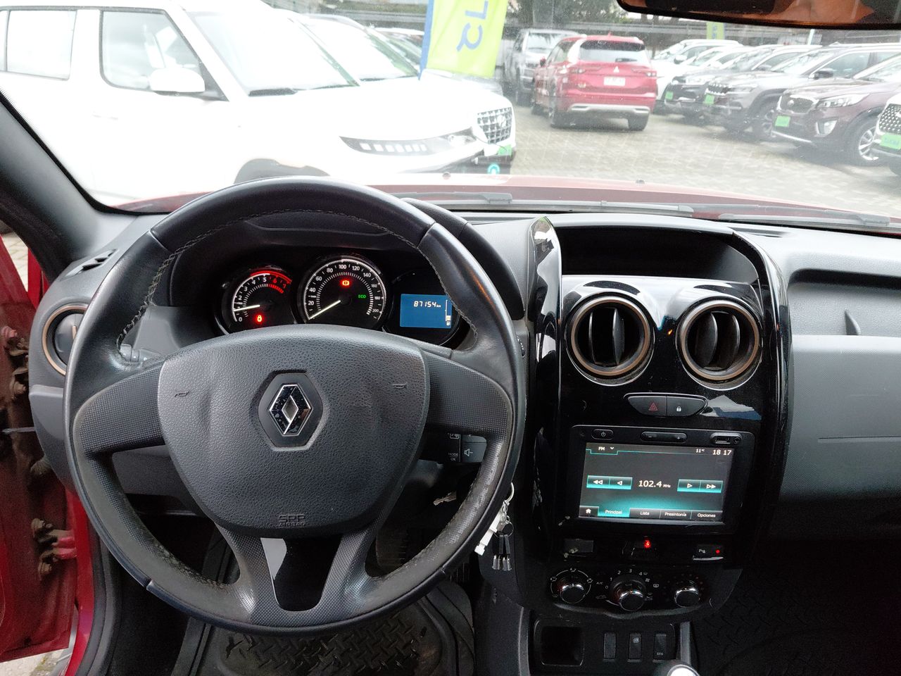 Renault Duster — foto 21 de 24