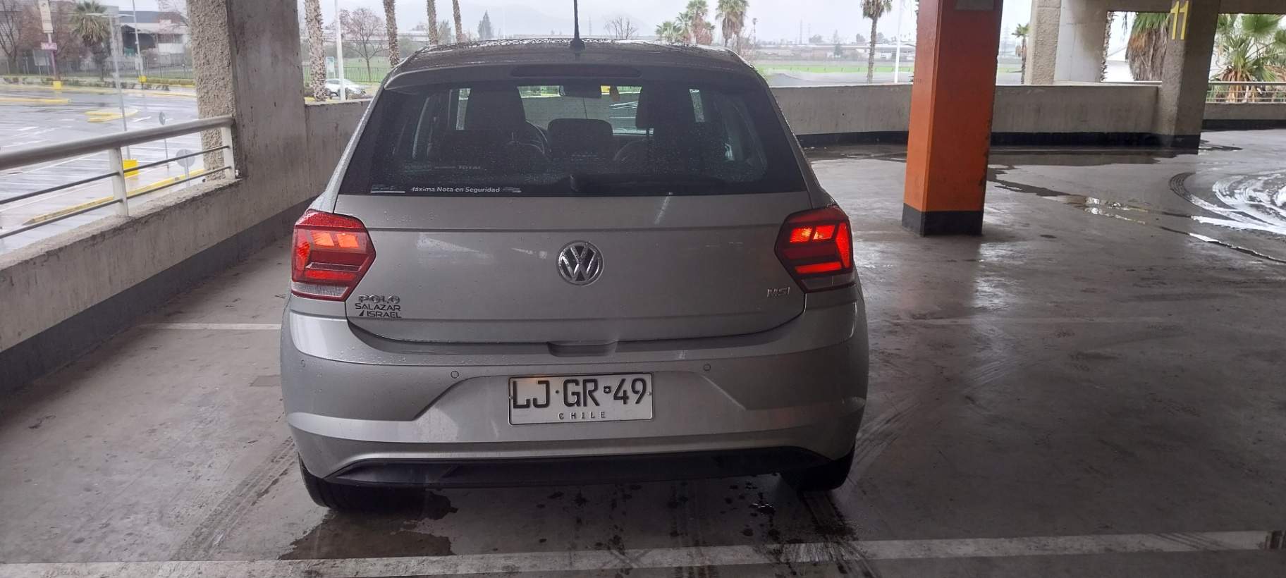 VOLKSWAGEN - 5