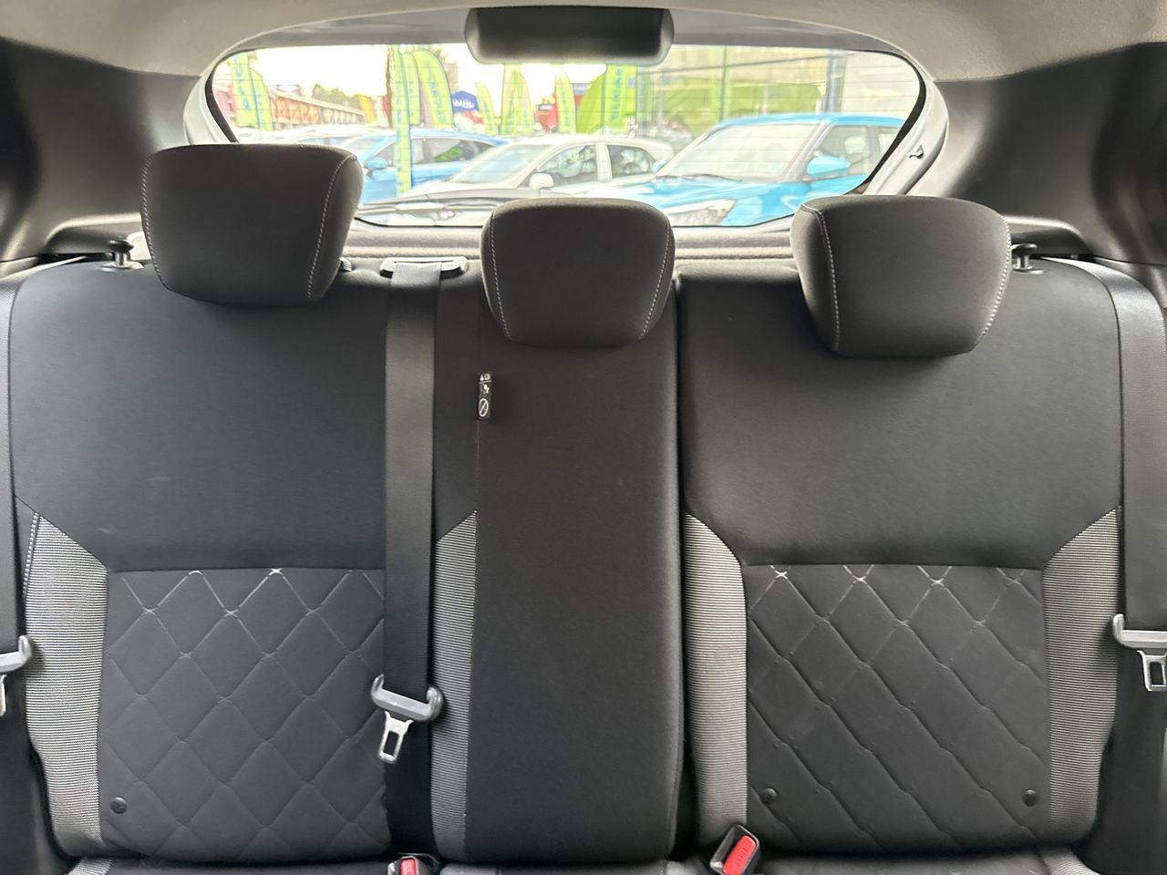 NISSAN - 5
