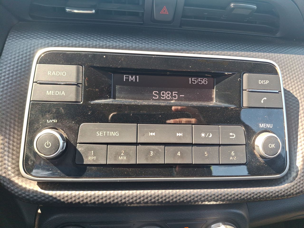 NISSAN - 25