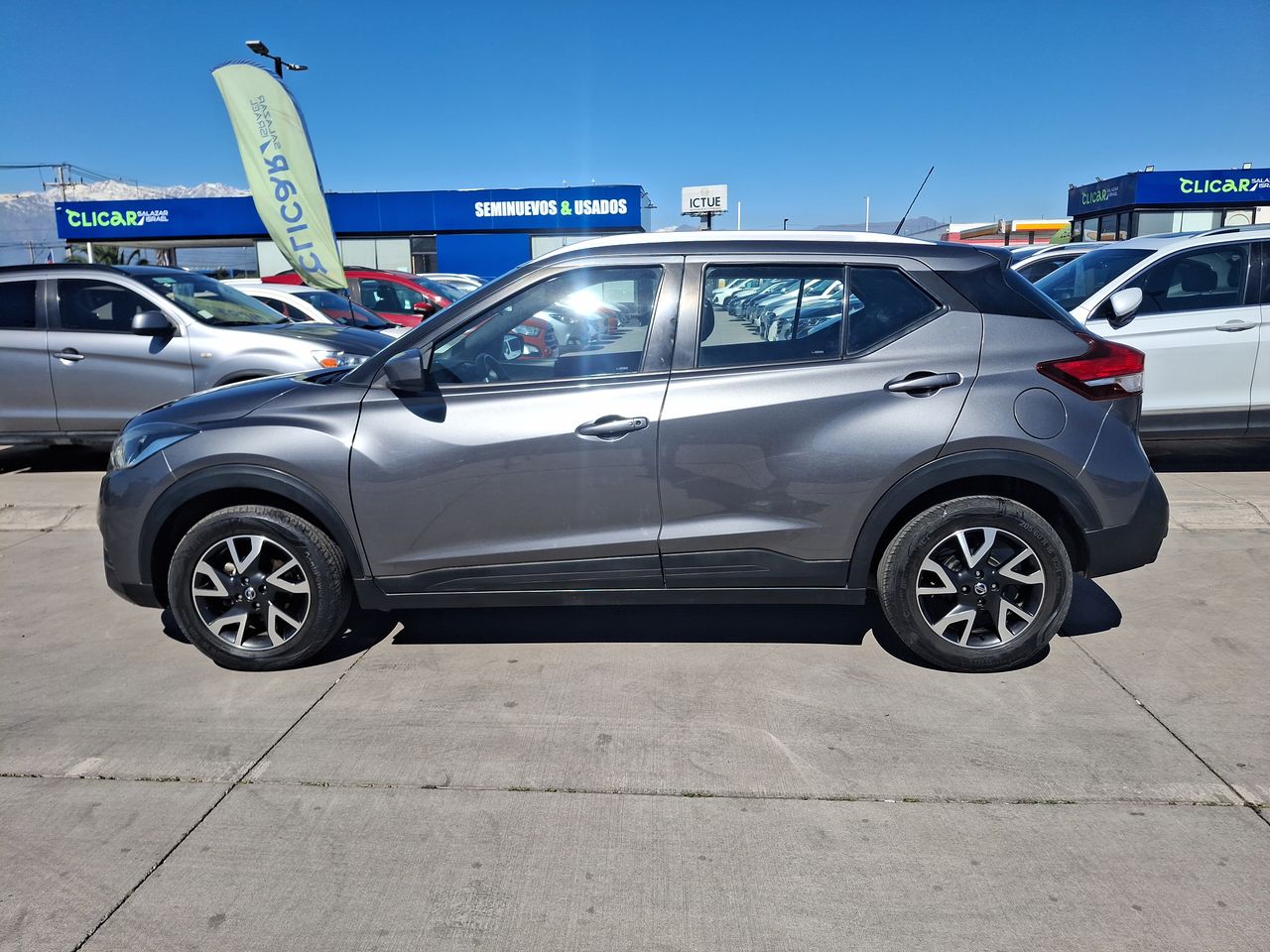 NISSAN - 4