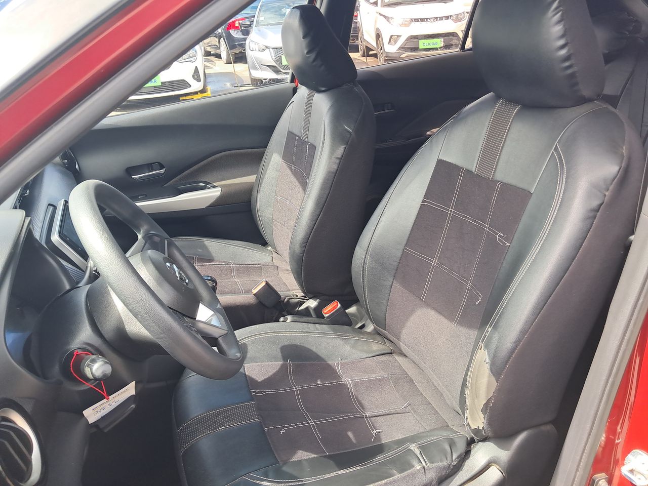 NISSAN - 24