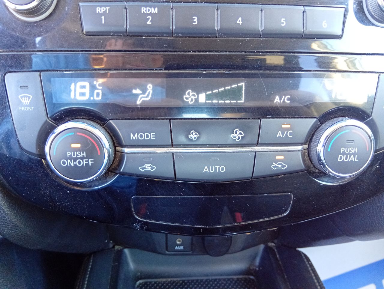 NISSAN - 28