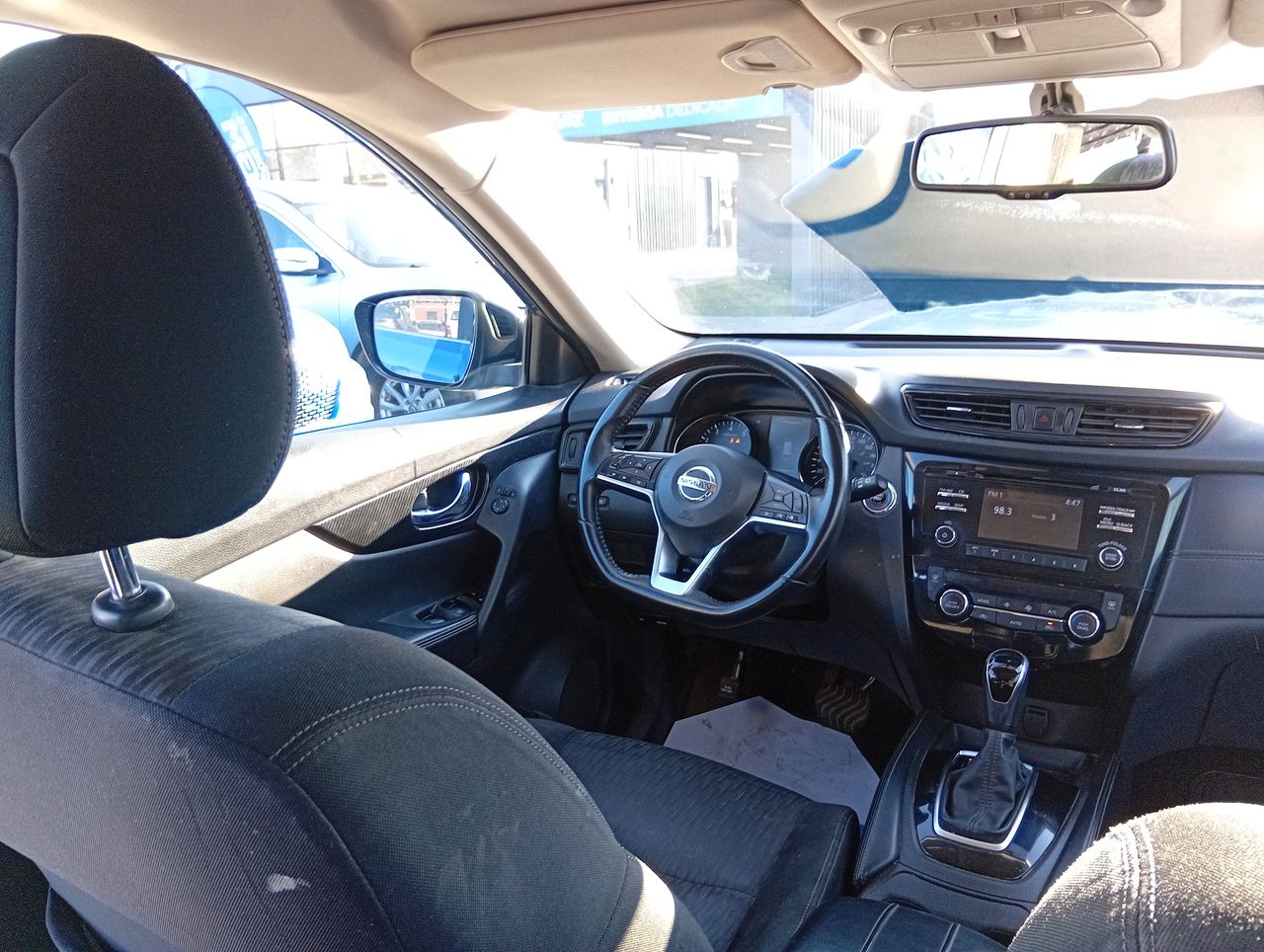 NISSAN - 14