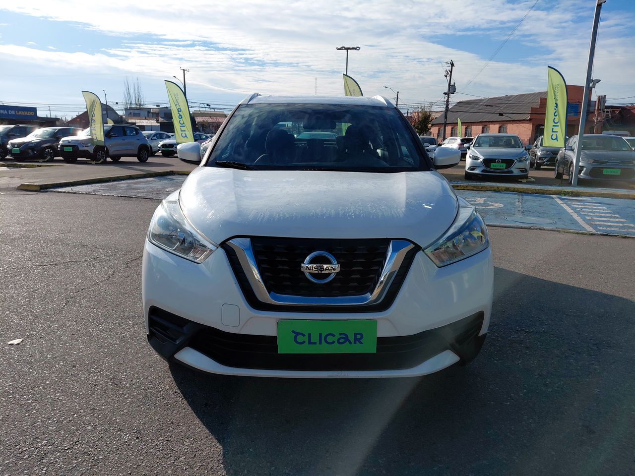 NISSAN - 2