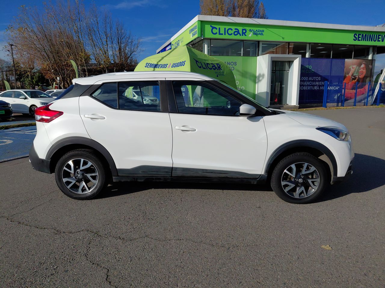 NISSAN - 8