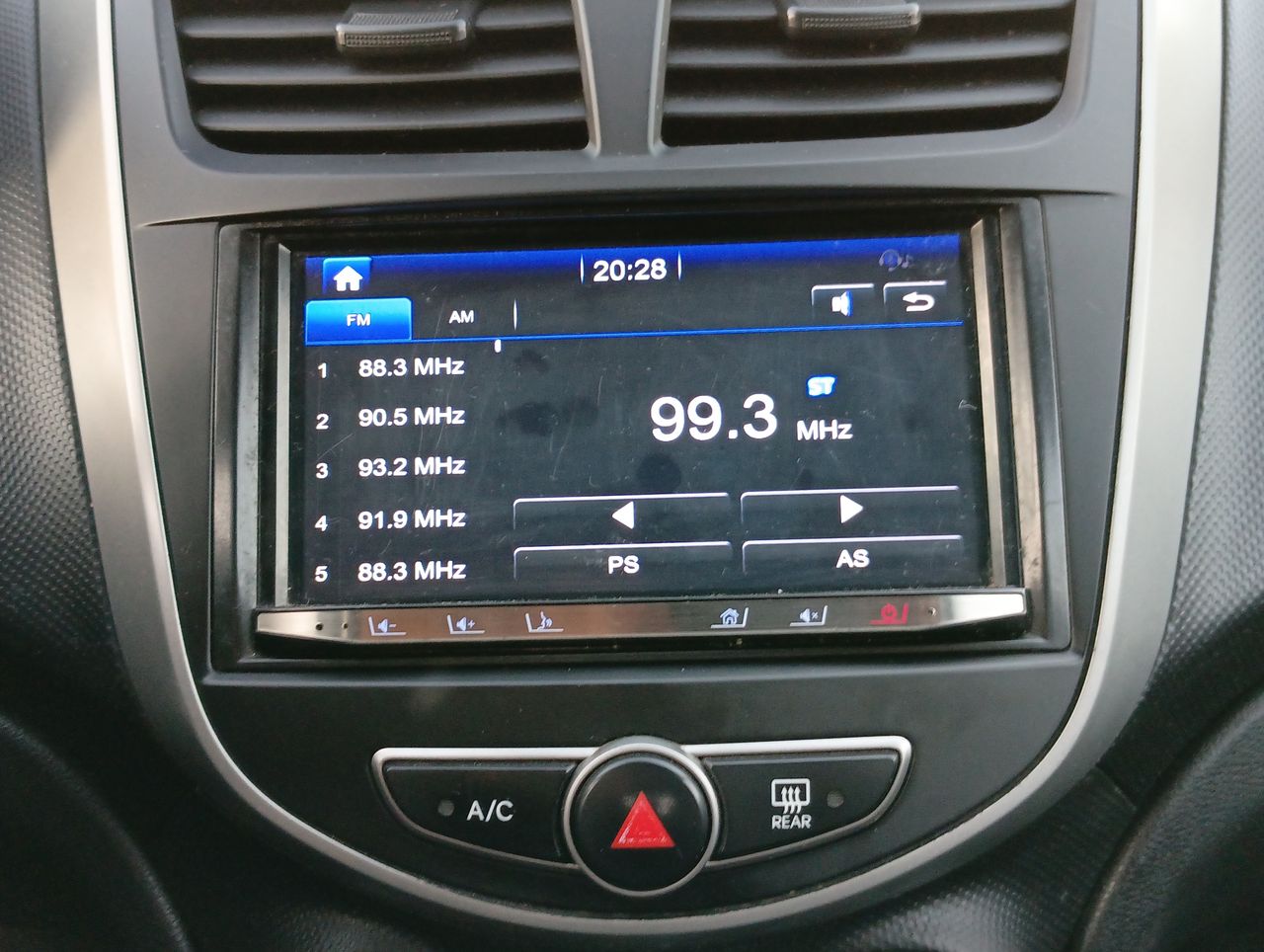 HYUNDAI - 28