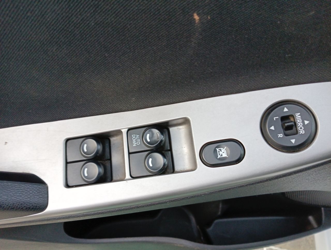 HYUNDAI - 22