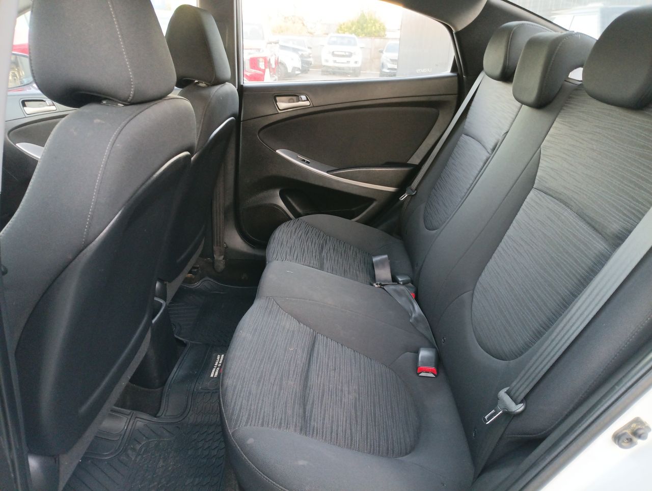 HYUNDAI - 14