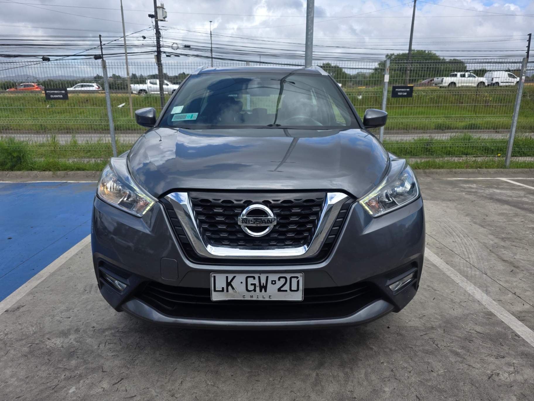 NISSAN - 2