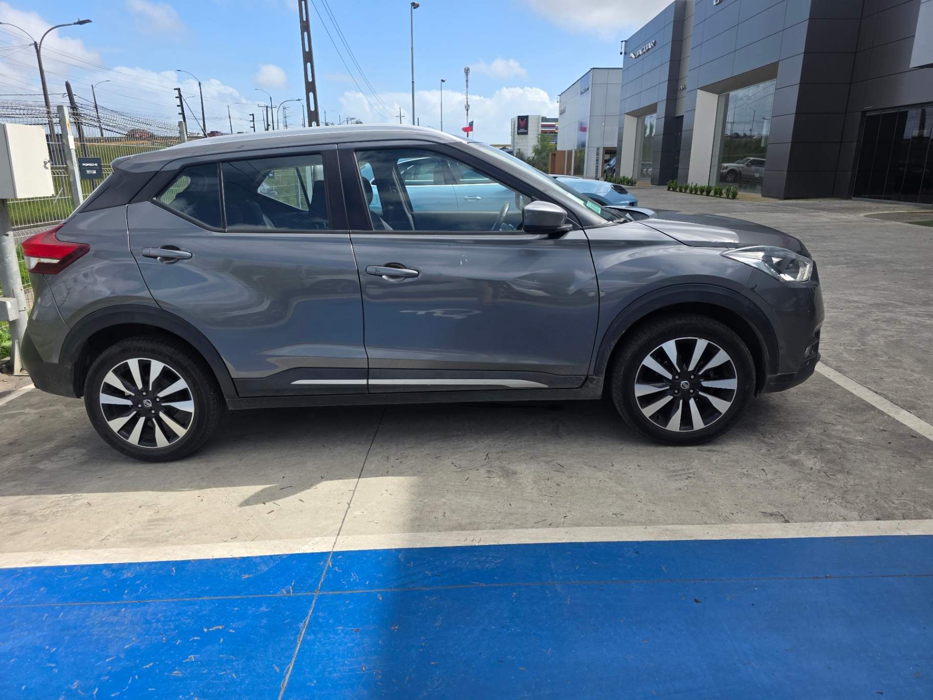 NISSAN - 3
