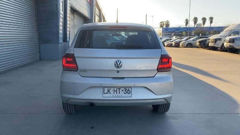 VOLKSWAGEN - 5