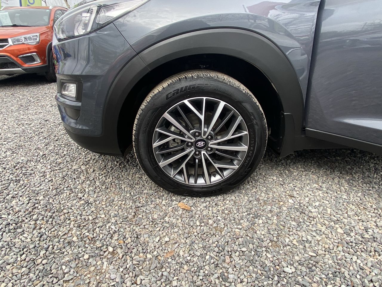 HYUNDAI - 17