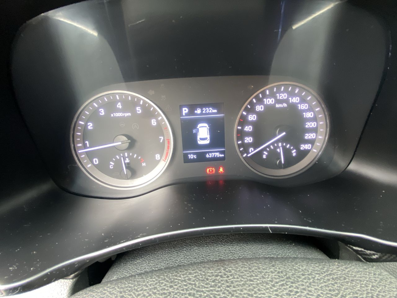 HYUNDAI - 26