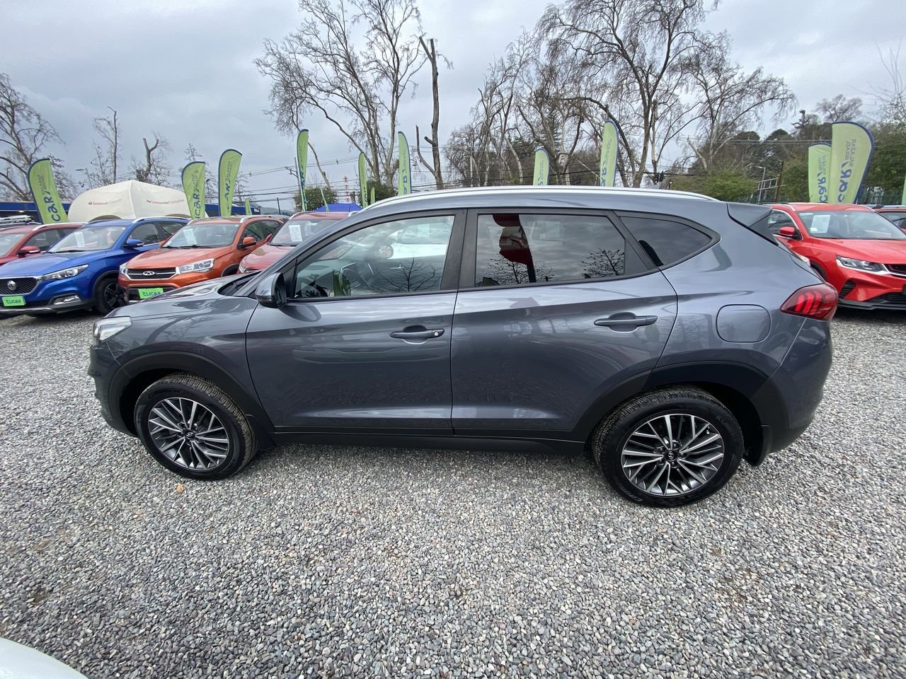 HYUNDAI - 4