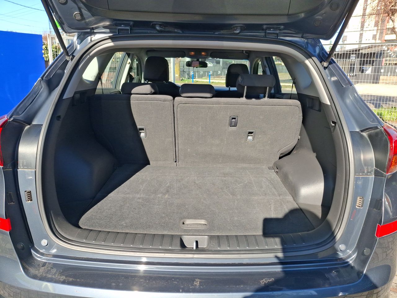 HYUNDAI - 13