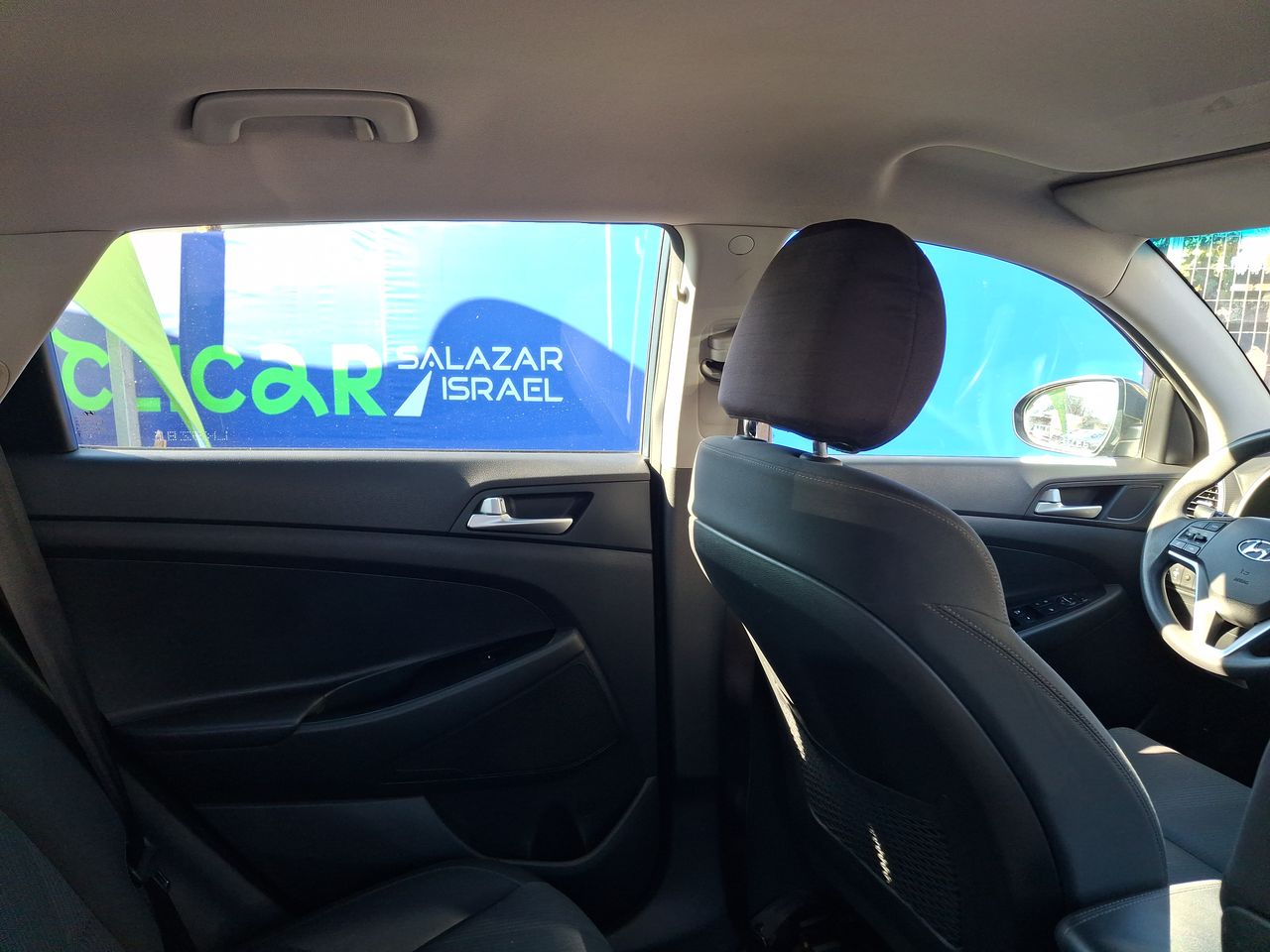 HYUNDAI - 7