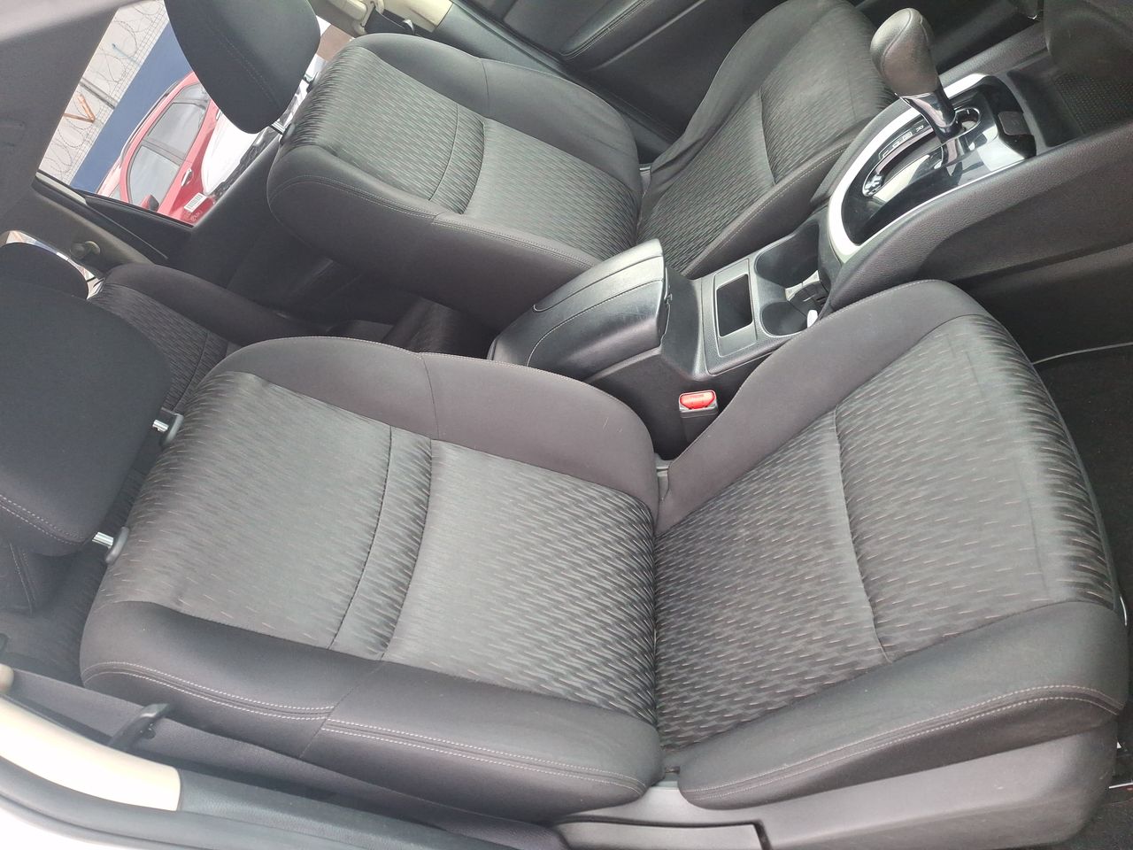Nissan X-Trail — foto 33 de 36