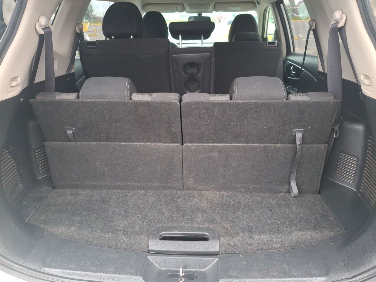 Nissan X-Trail — foto 21 de 36