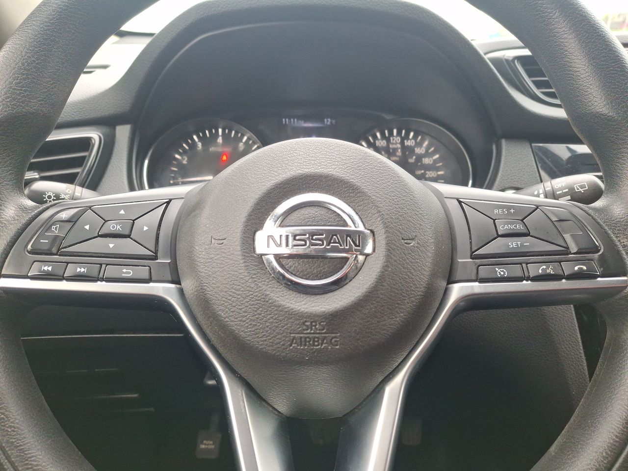 Nissan X-Trail — foto 26 de 36