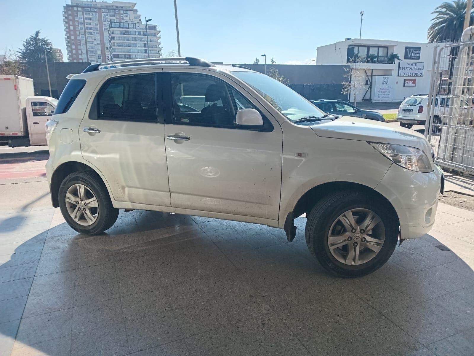 TOYOTA - 3