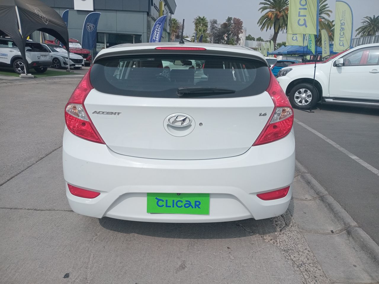 HYUNDAI - 6