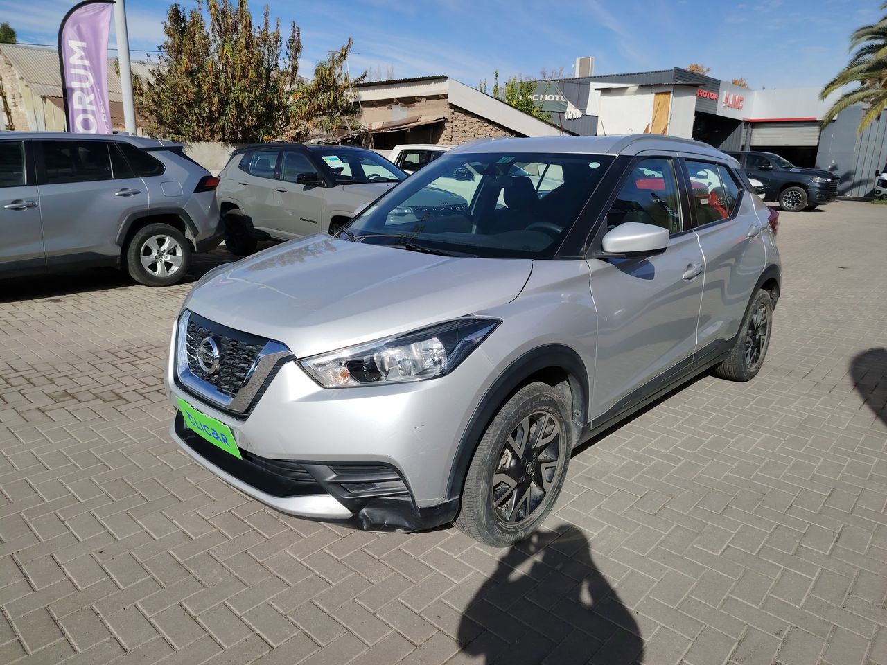 NISSAN - 3